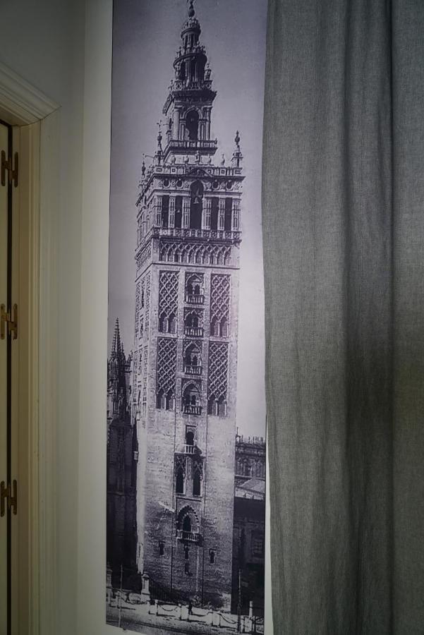 Balcon Giralda Center & Sweet Sewilla